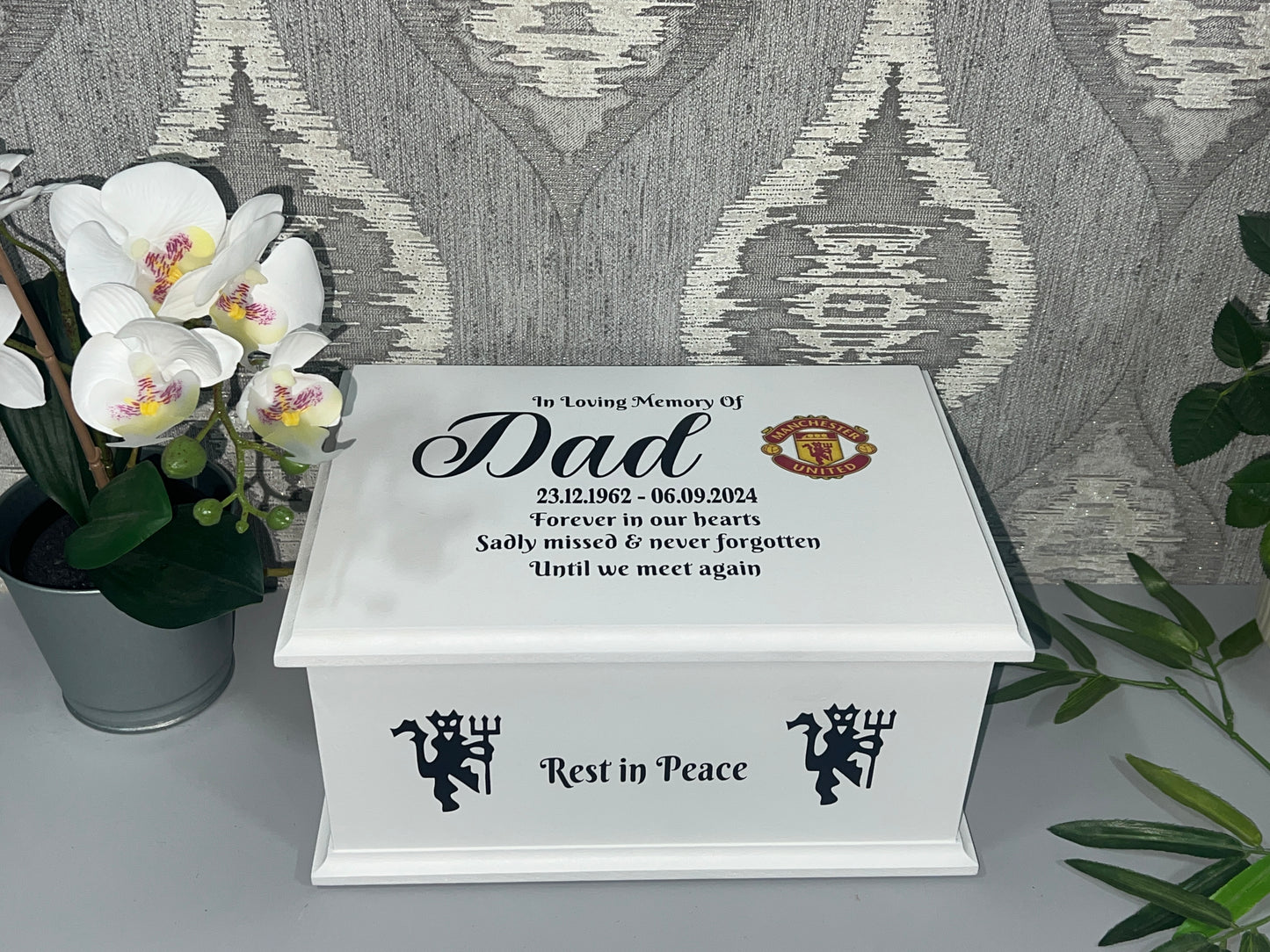 Manchester United - Themed Casket
