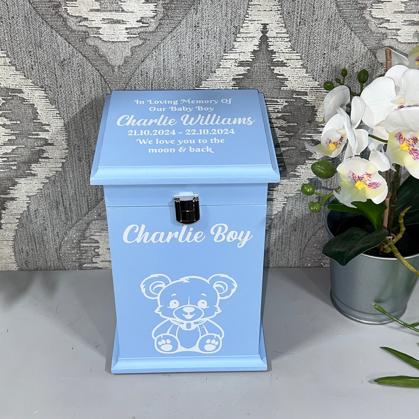 Star In The Sky Casket With Front Lock