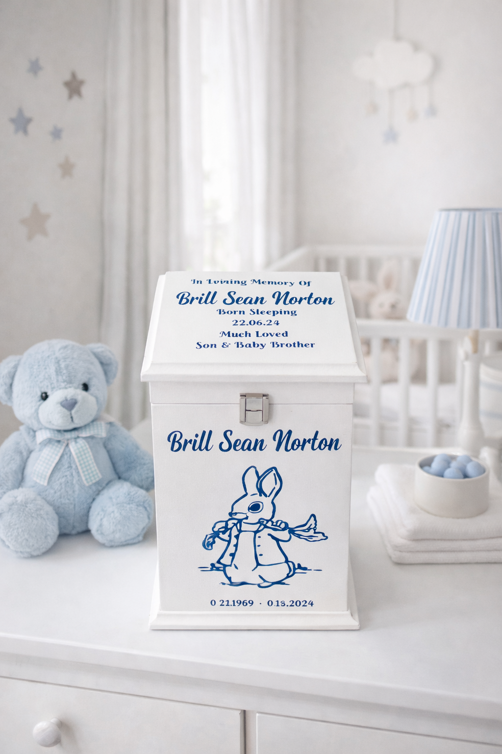 Star In The Sky Casket With Front Lock