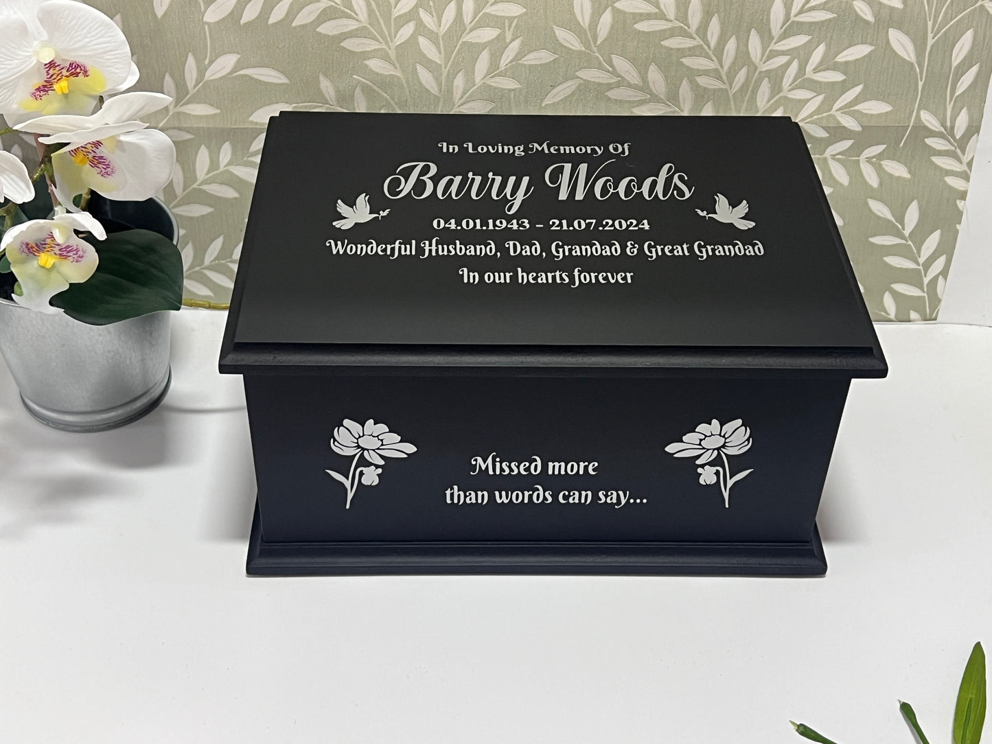 Kisses From Heaven Casket