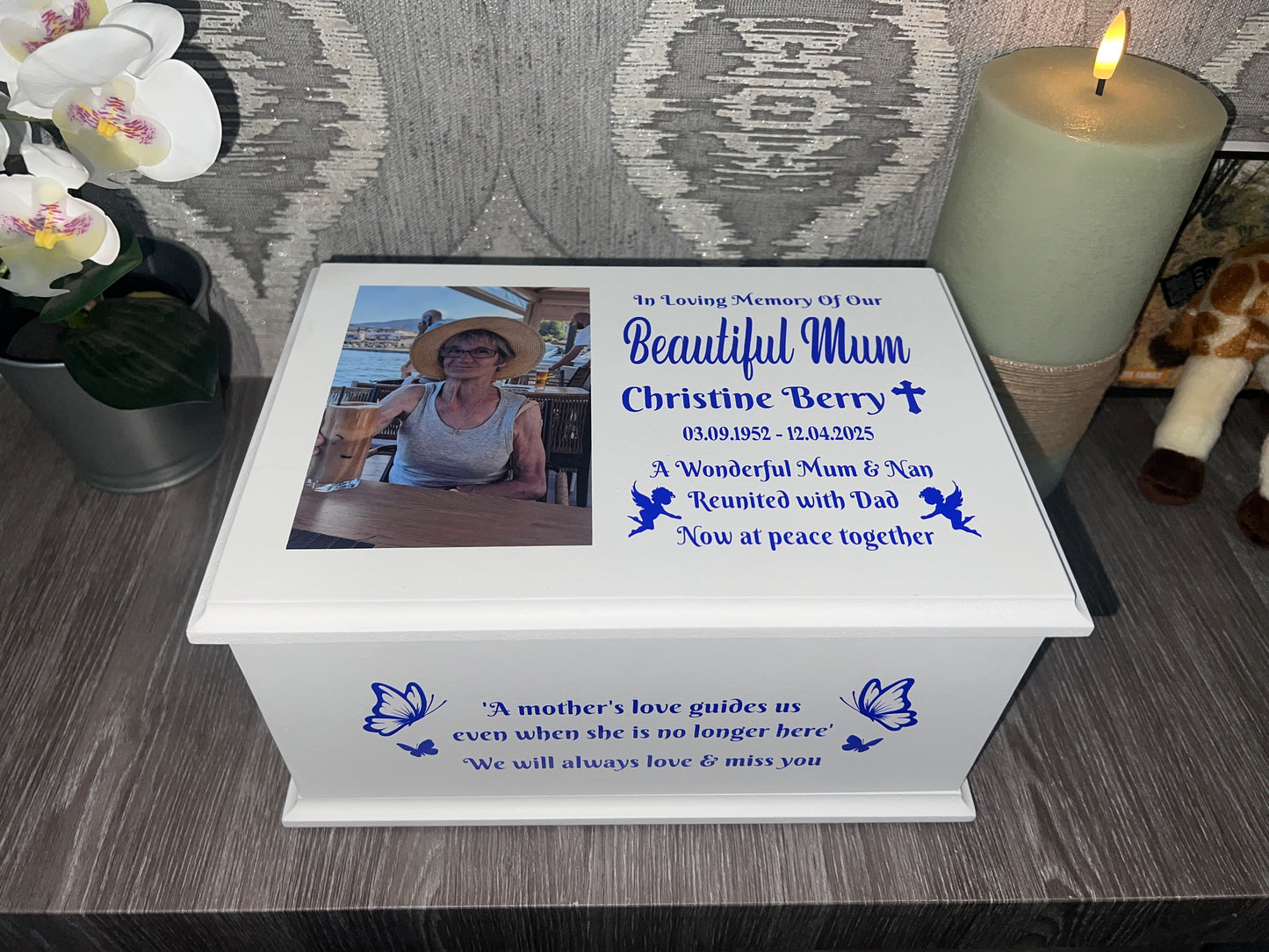 Kisses From Heaven Casket With Photo
