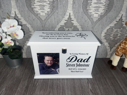 A Life Remembered Casket With Front Lock And Photo