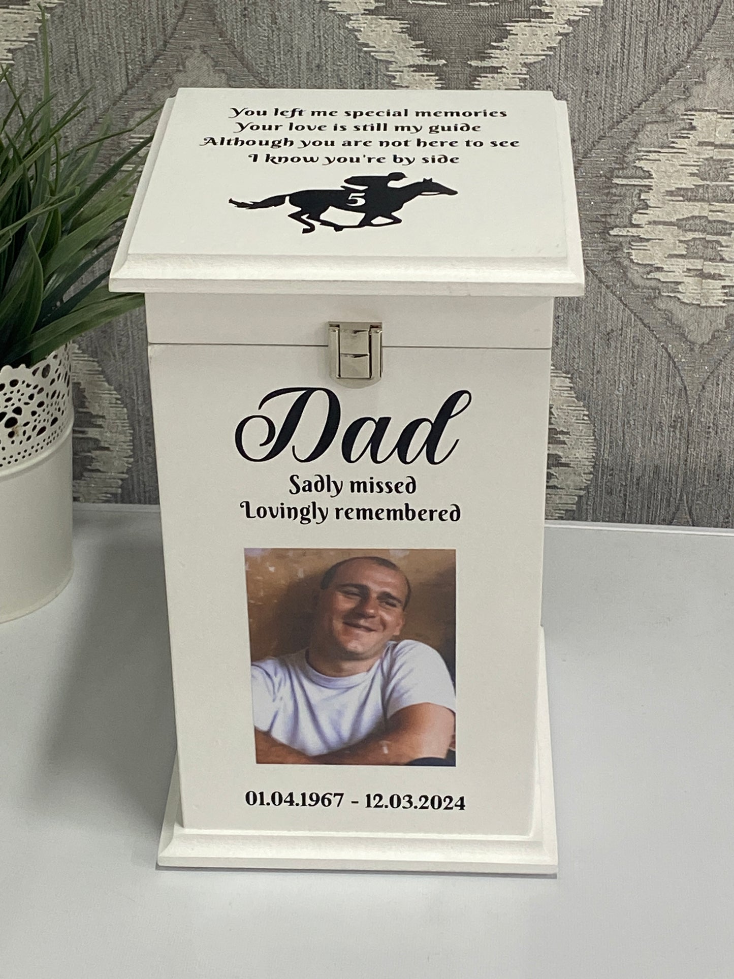Star In The Sky Casket With Front Lock And Photo